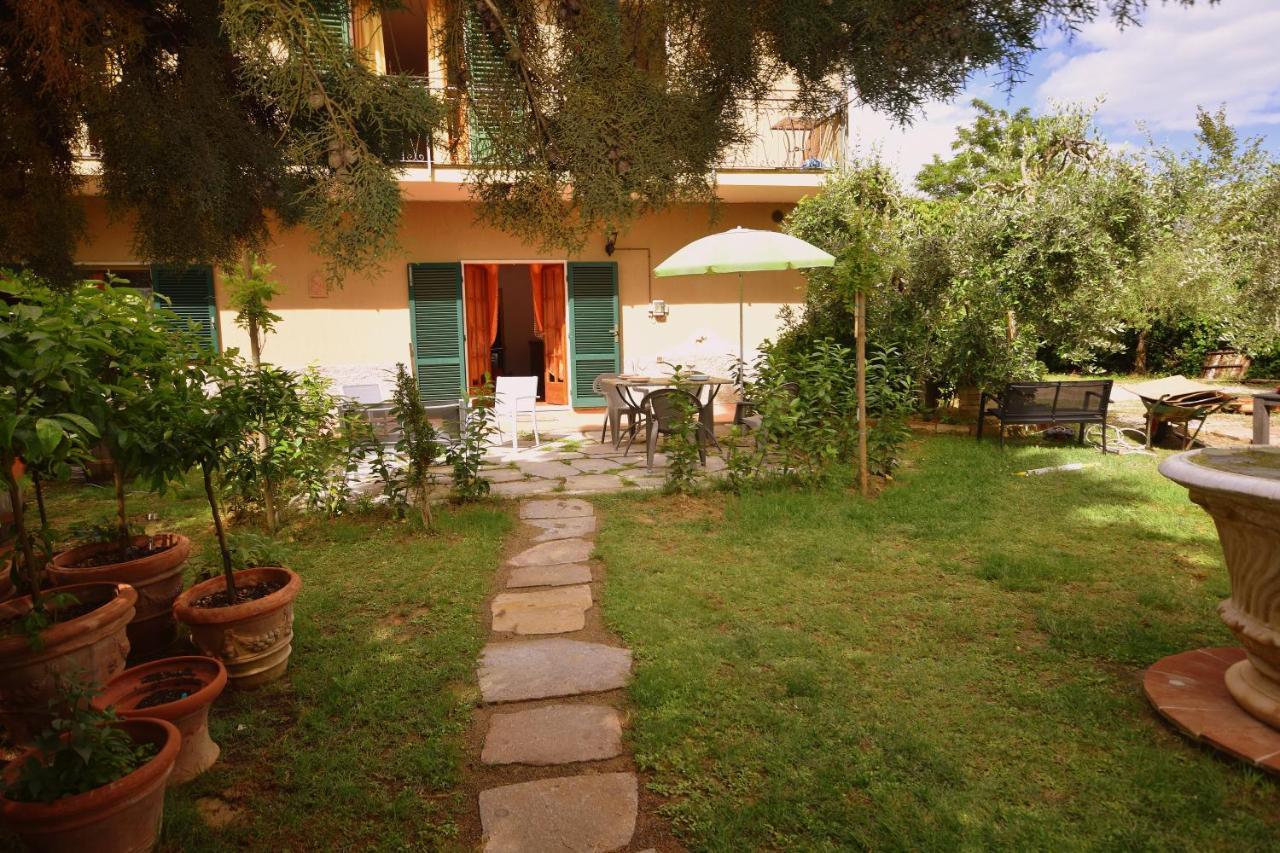 Agriturismo La Nicchia Castelnuovo Berardenga Exterior foto